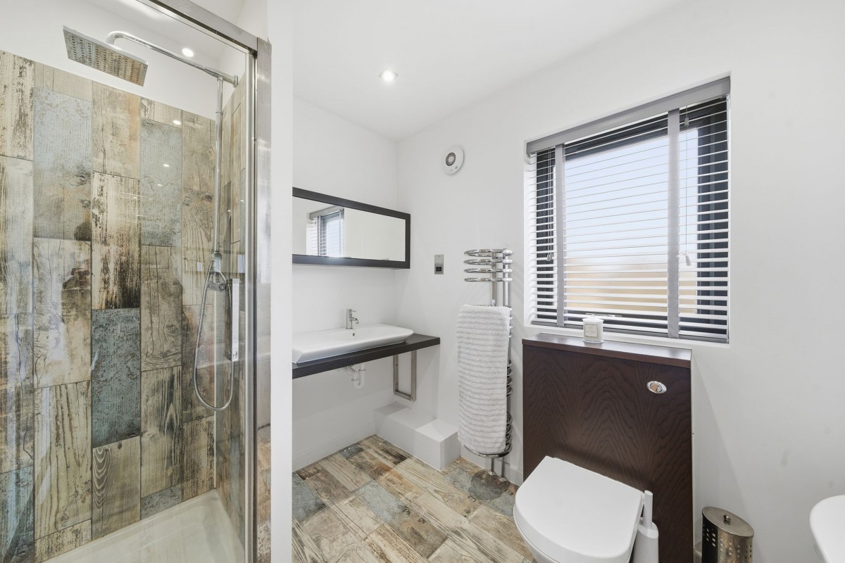 Middle Watch, Swavesey, CB24