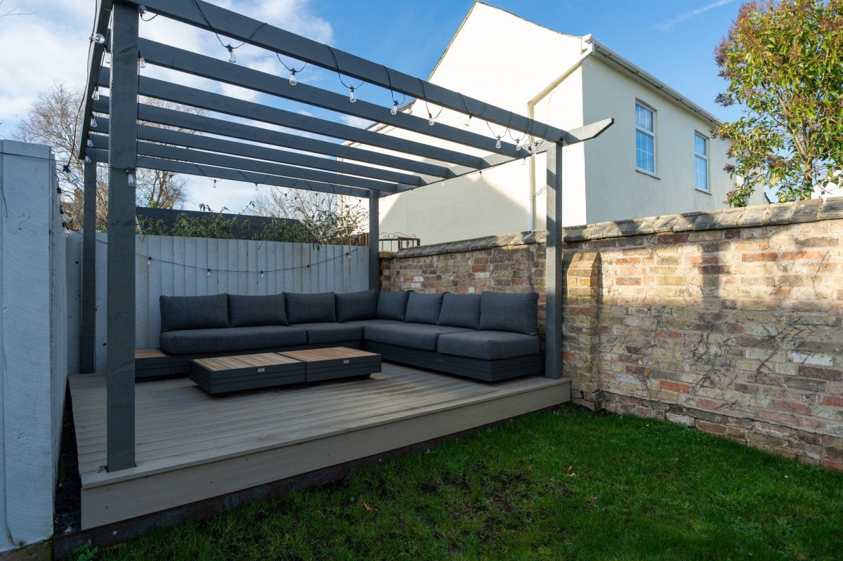 Middle Watch, Swavesey, CB24