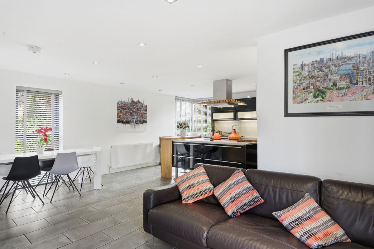 Middle Watch, Swavesey, CB24