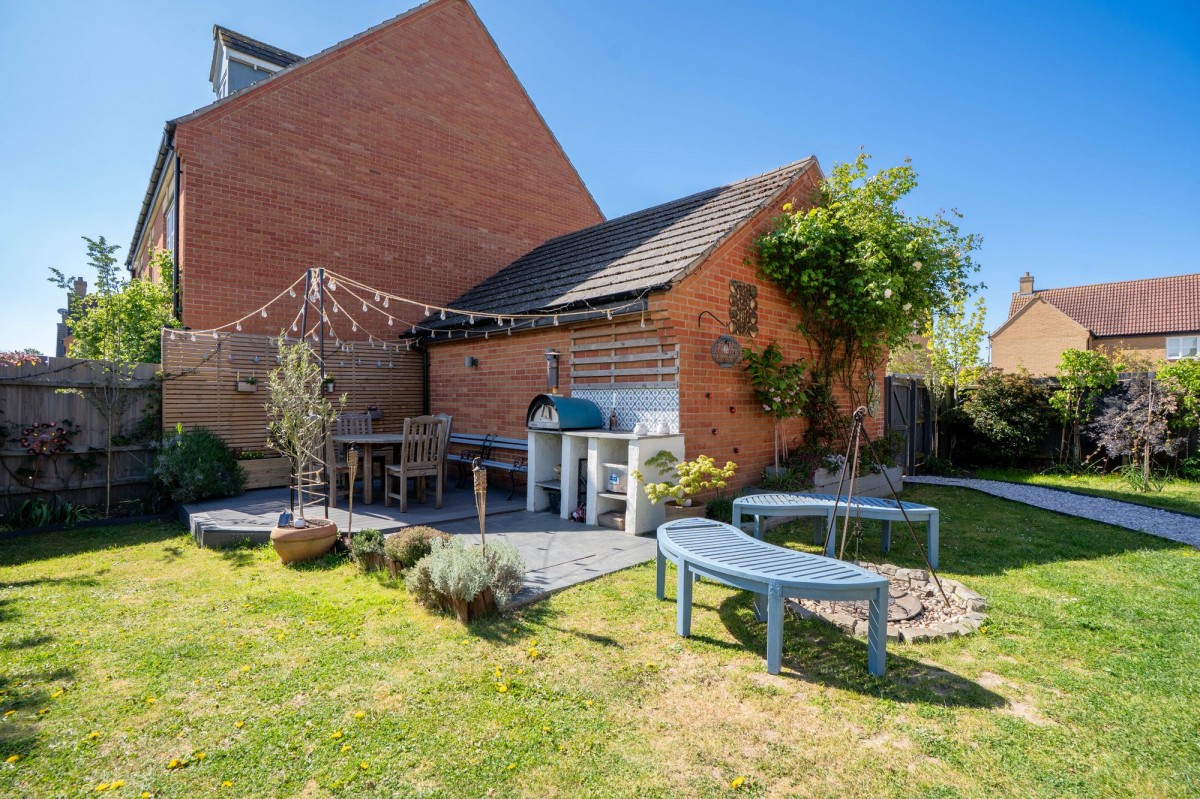 Mitchcroft Road, Longstanton, CB24
