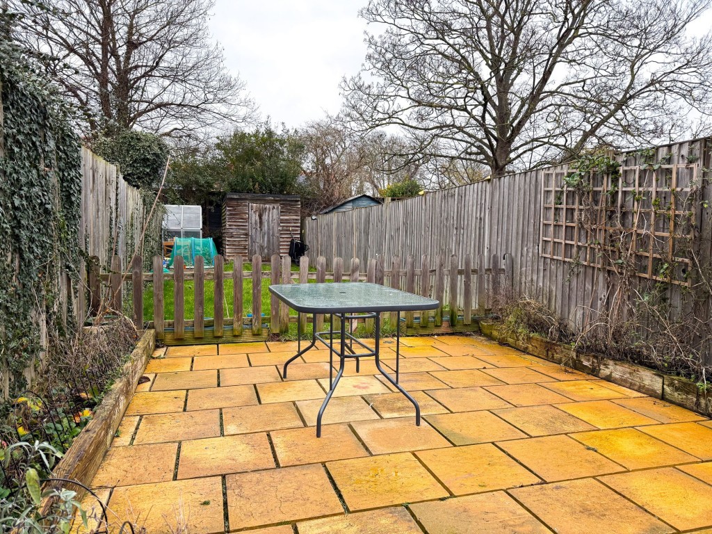 King George Avenue, Exning, CB8