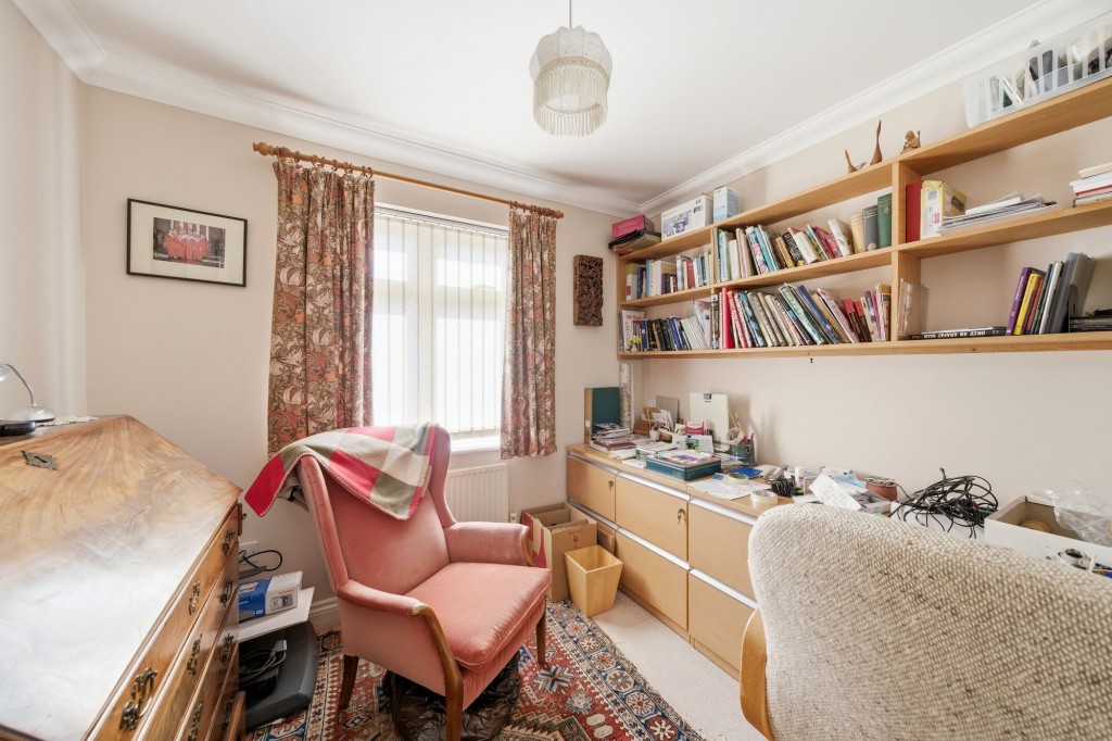 Pease Way, Histon, CB24