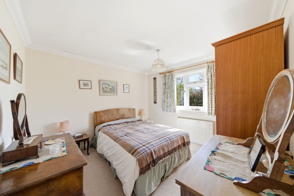 Pease Way, Histon, CB24