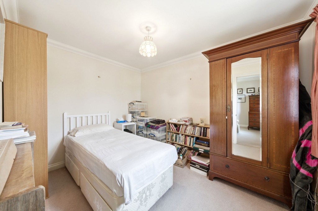 Pease Way, Histon, CB24