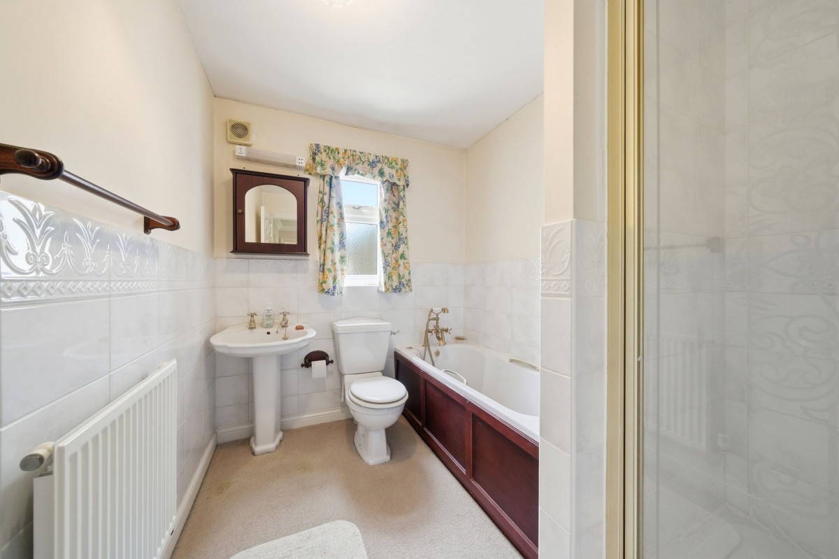 Pease Way, Histon, CB24