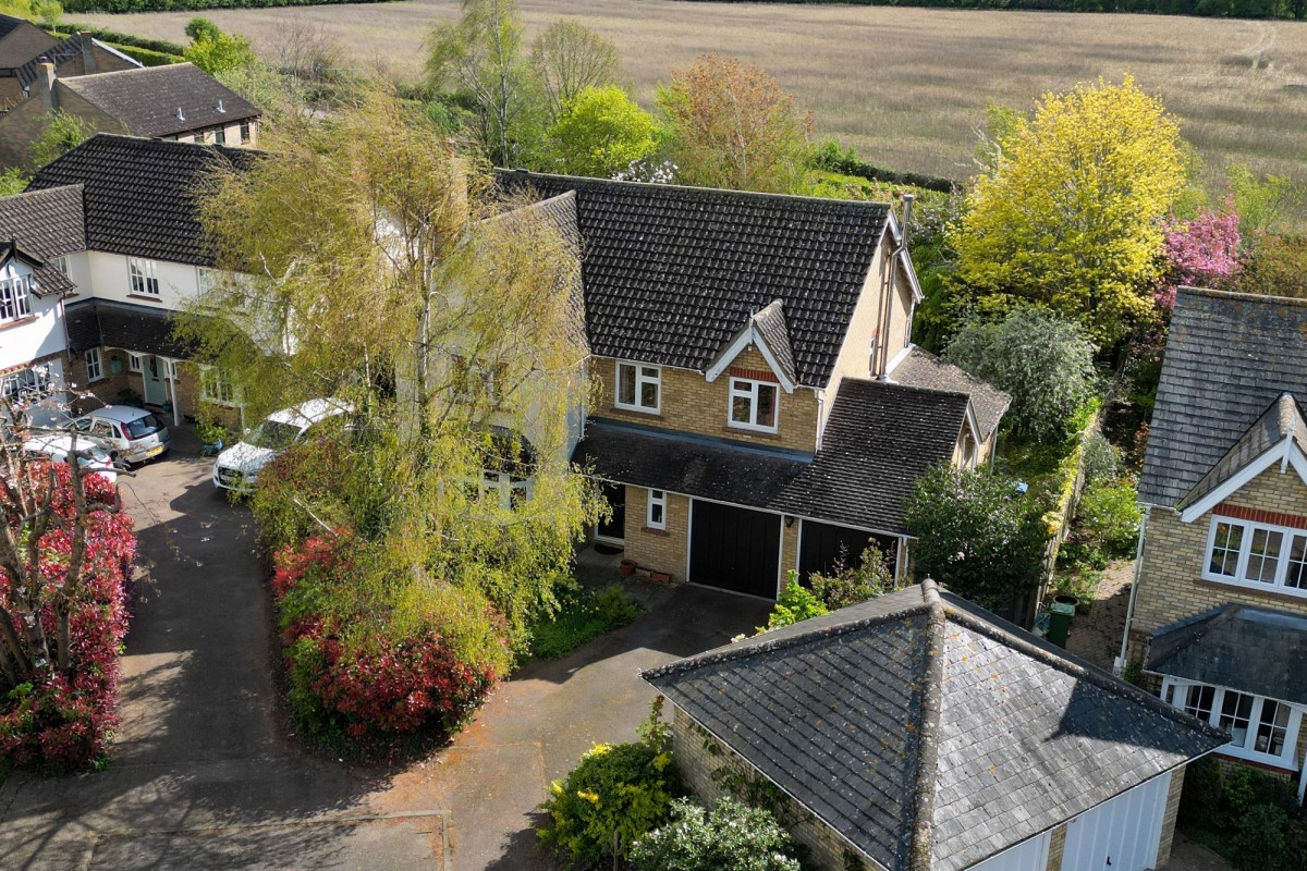 Pease Way, Histon, CB24