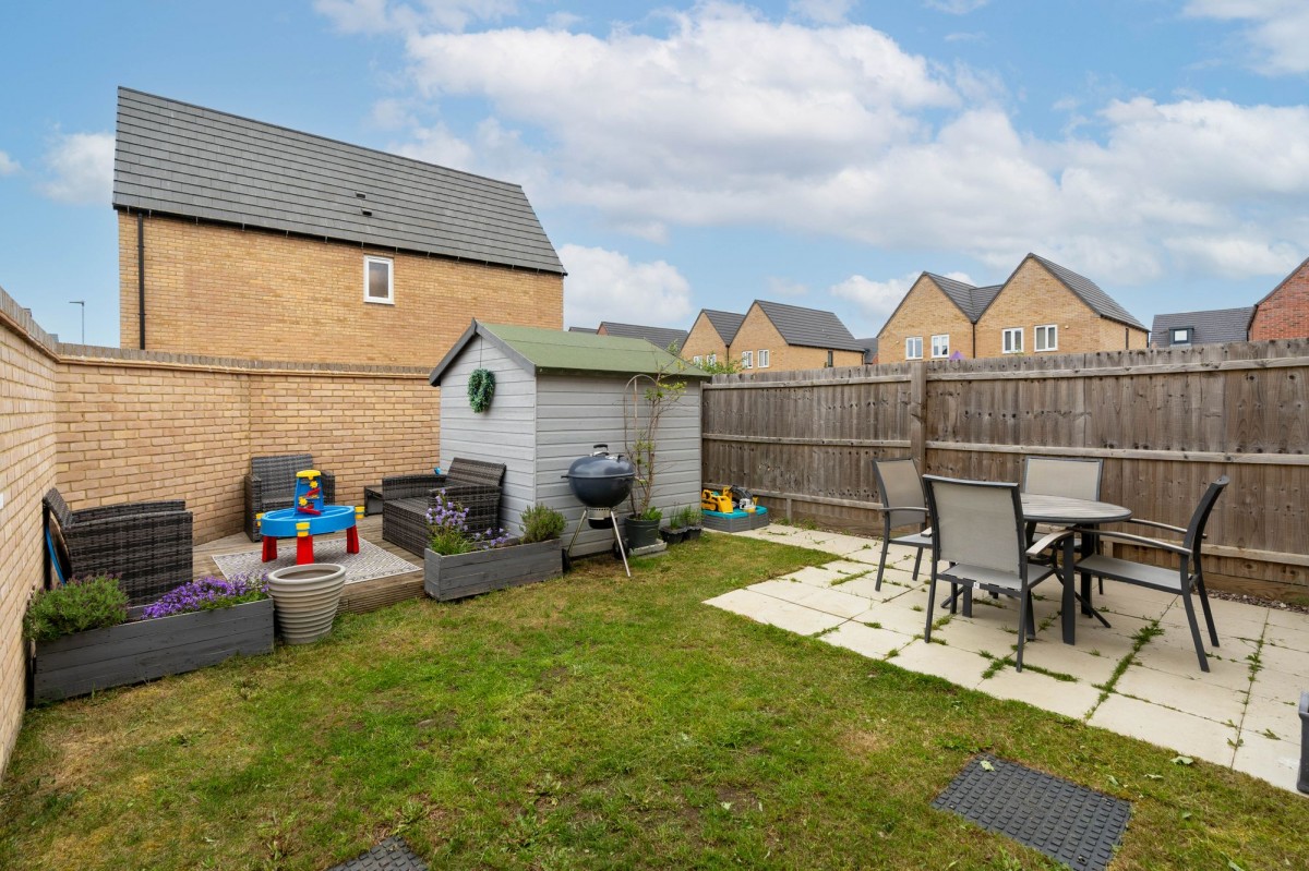Mistle Thrush Drive, Northstowe, CB24