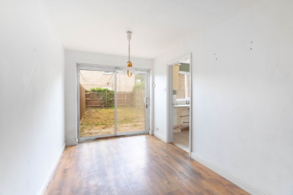 Asplins Close, Over, CB24