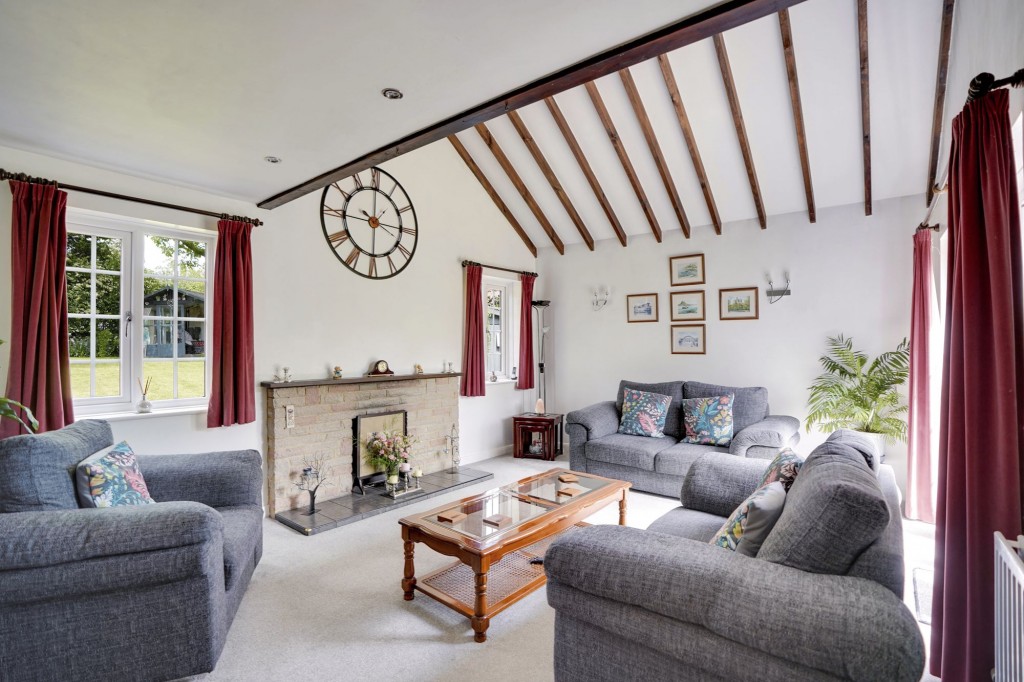Bridge Street, Moulton, CB8
