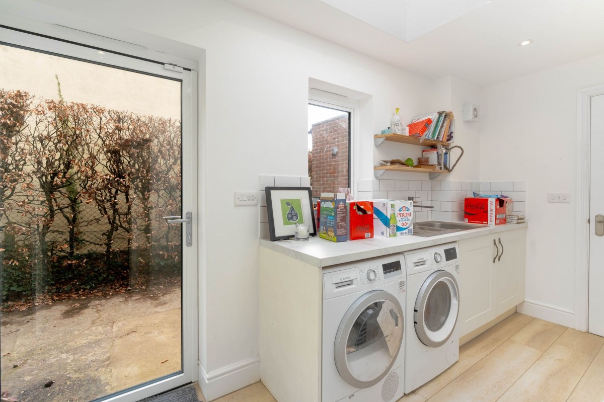 Cambridge Road, Abington, CB21