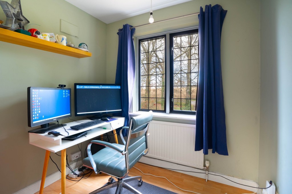 Cambridge Road, Abington, CB21