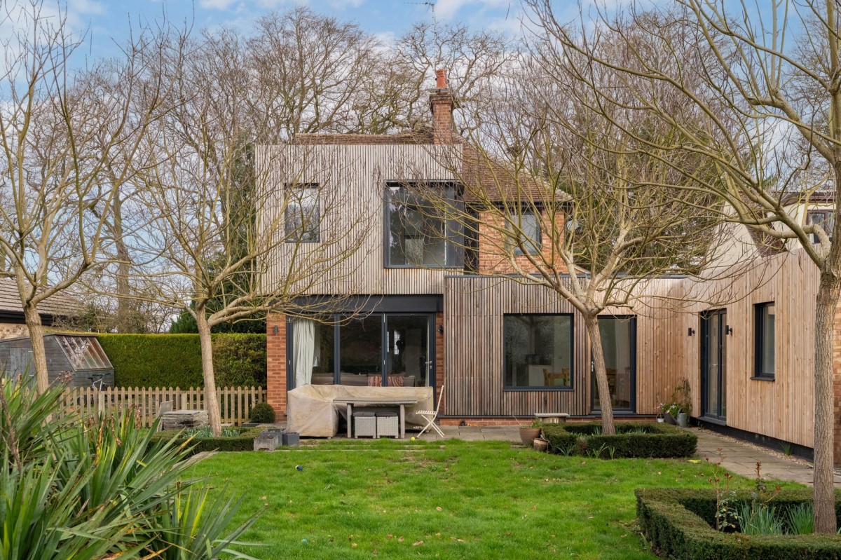 Cambridge Road, Abington, CB21