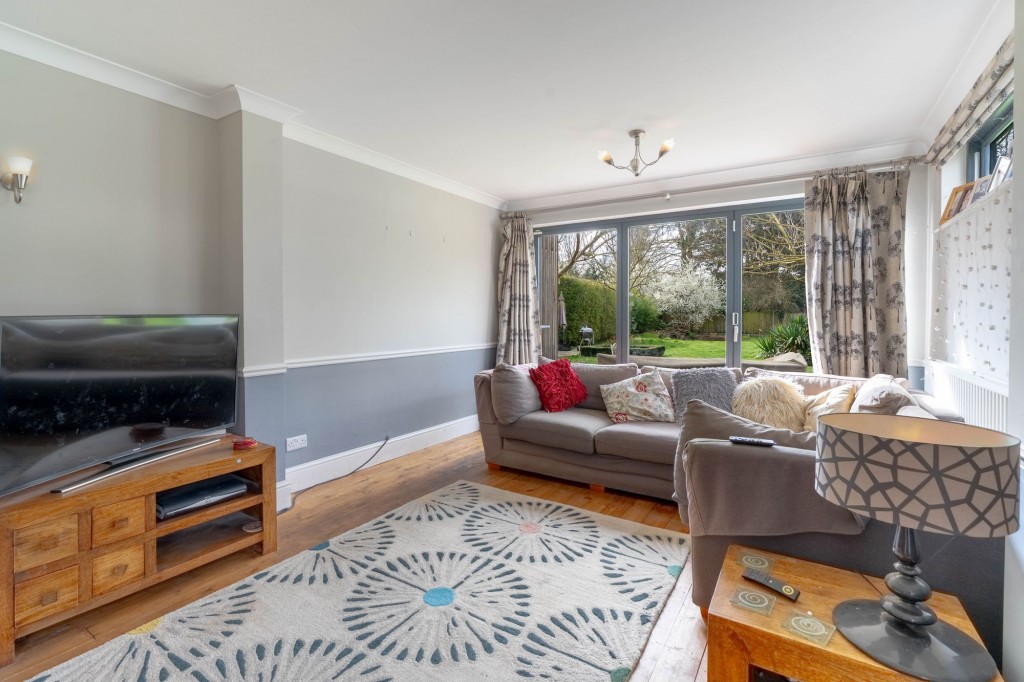 Cambridge Road, Abington, CB21