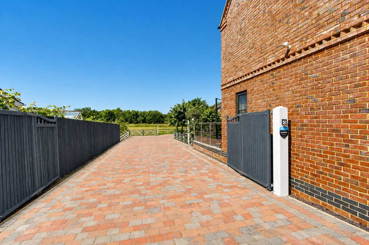 Lutton Gowts, Lutton, PE12