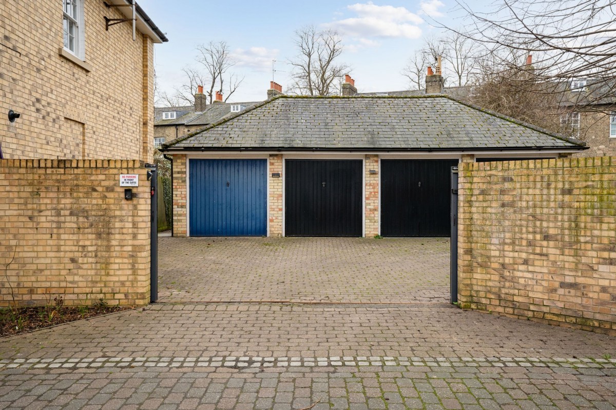 Willow Walk, Cambridge, CB1