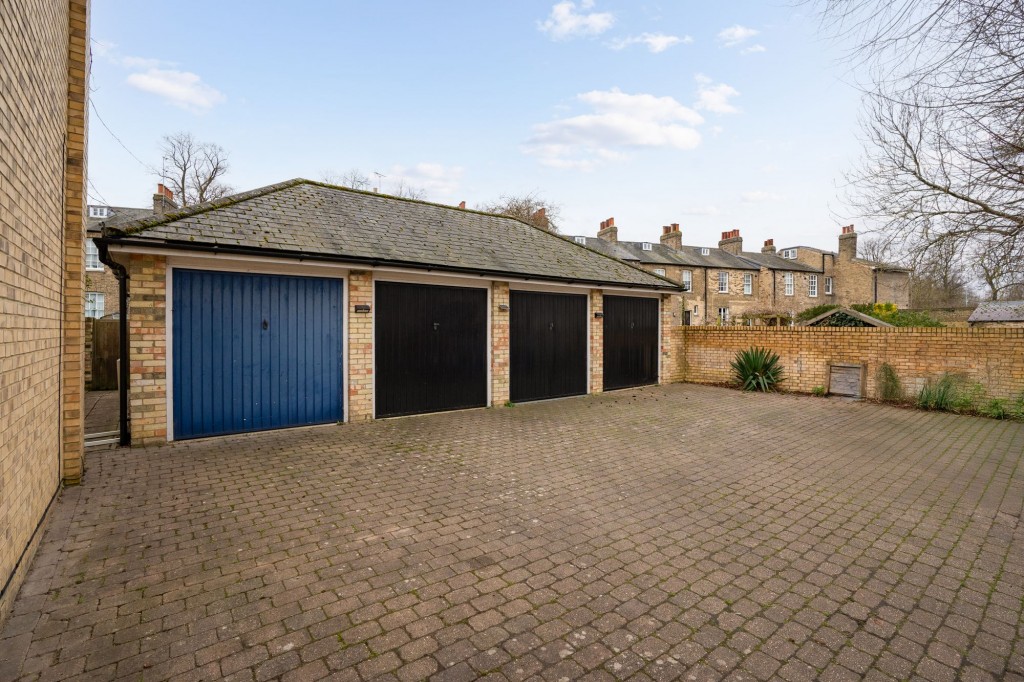 Willow Walk, Cambridge, CB1