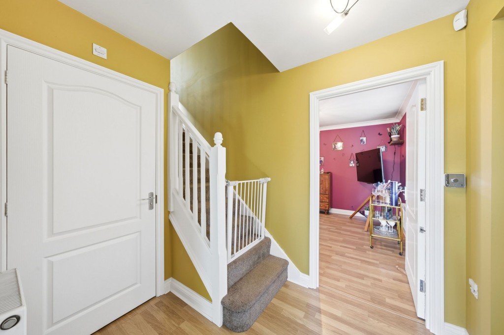 Collingwood Drive, Longstanton, CB24