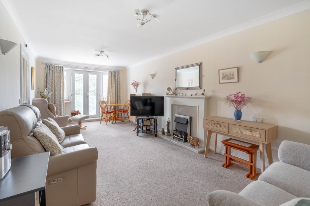 Kay Hitch Way, Histon, CB24