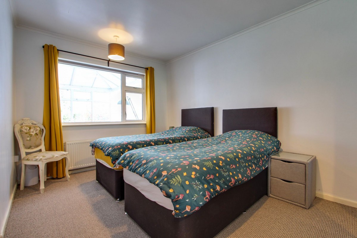 Elmfield Drive, Emneth, PE14