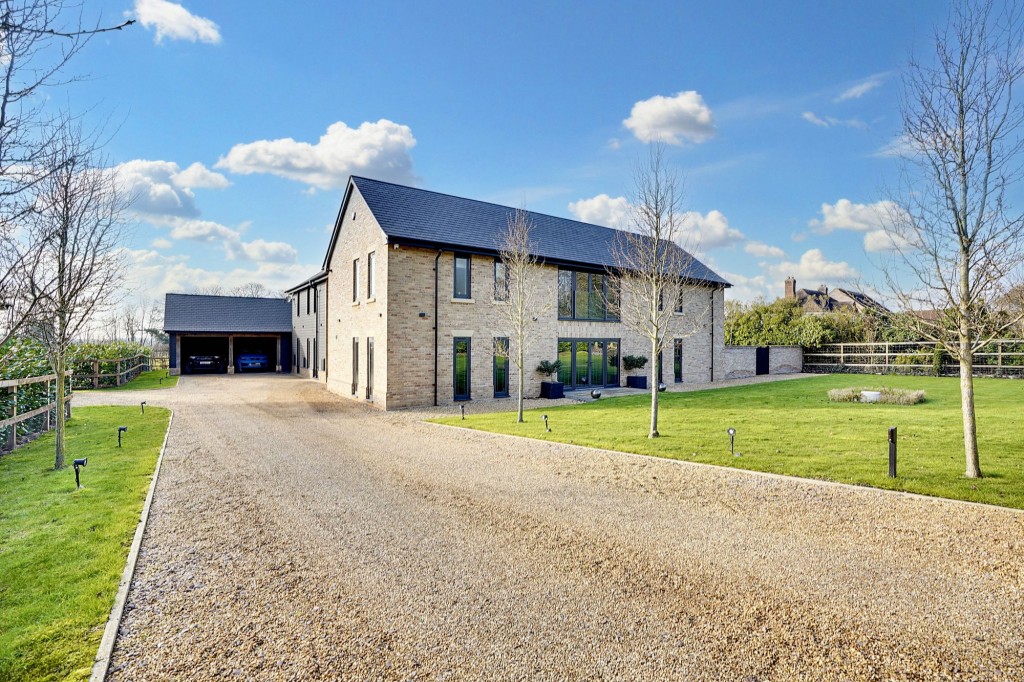 Newmarket Road, Fordham, CB7