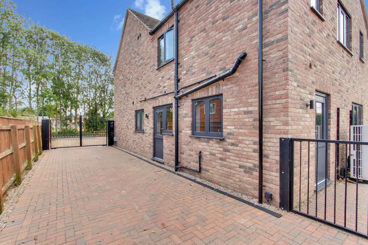 Bambers Lane, Emneth, PE14