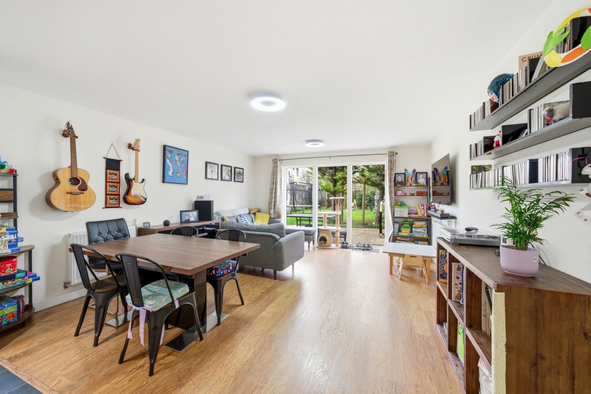 Harvest Road, Trumpington, CB2