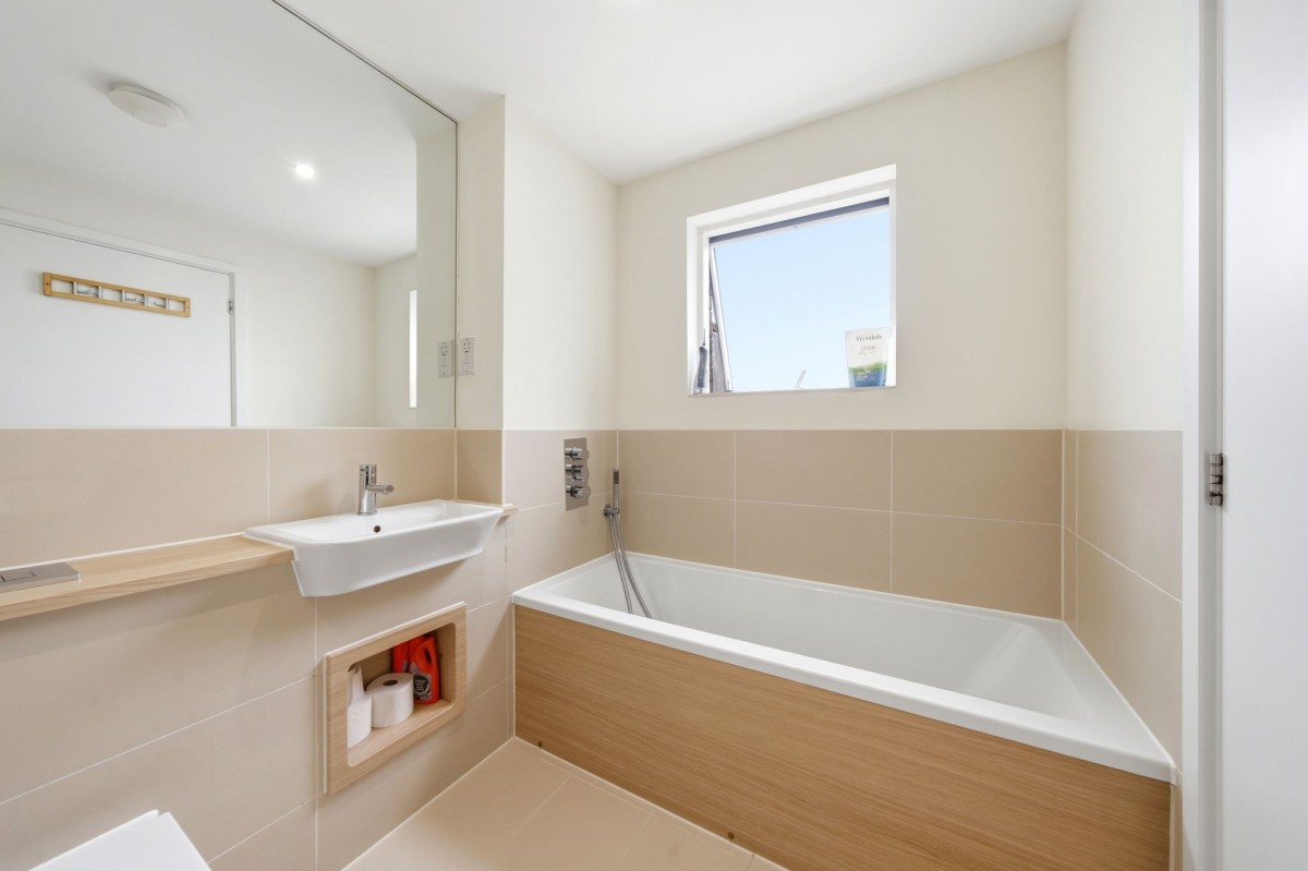 Harvest Road, Trumpington, CB2