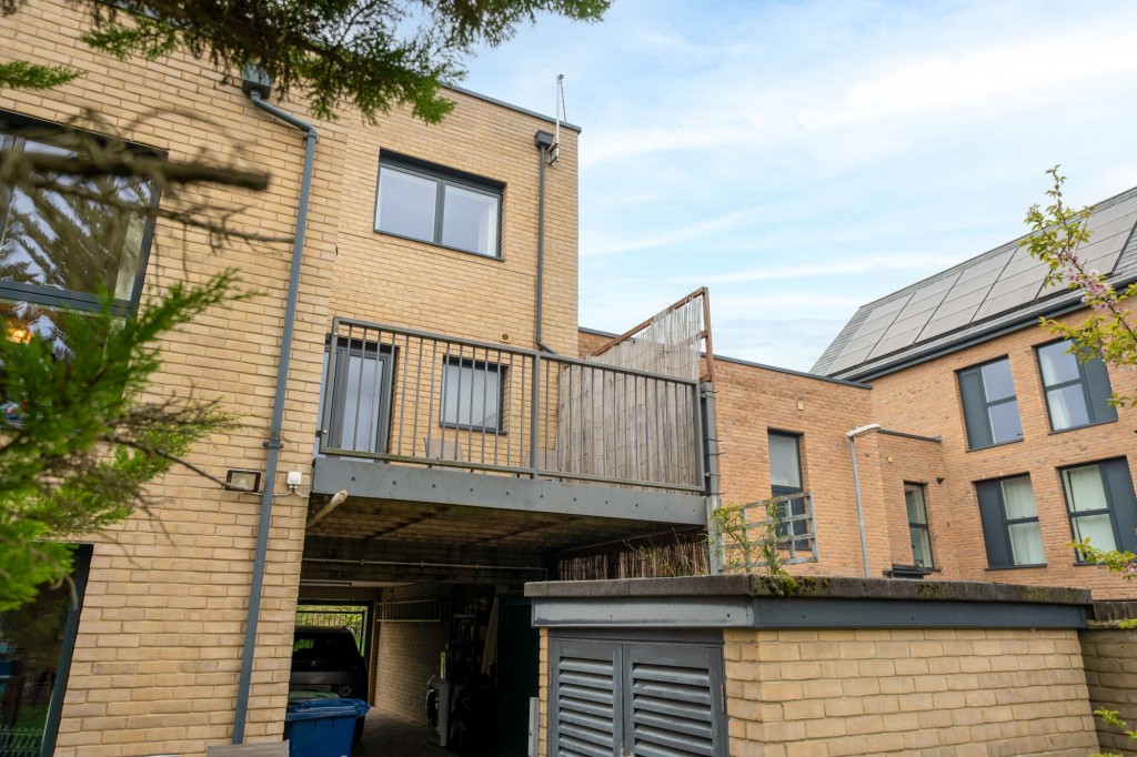 Harvest Road, Trumpington, CB2