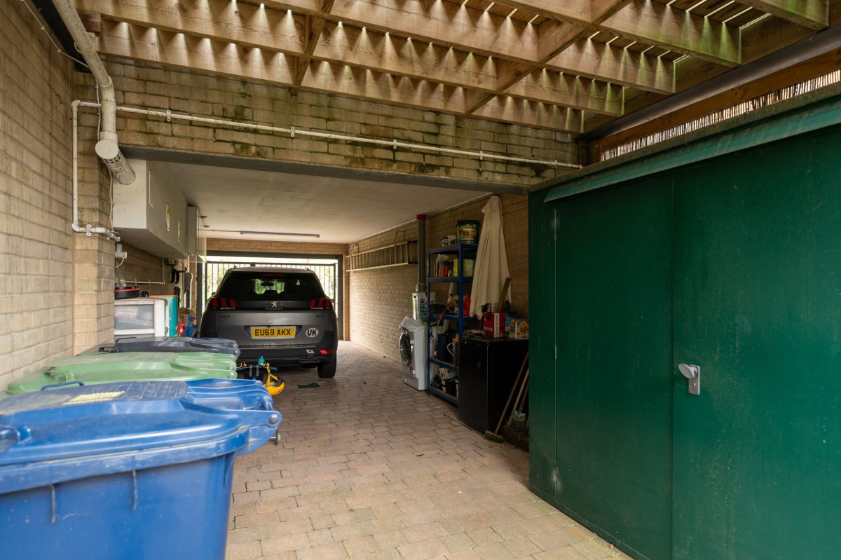 Harvest Road, Trumpington, CB2