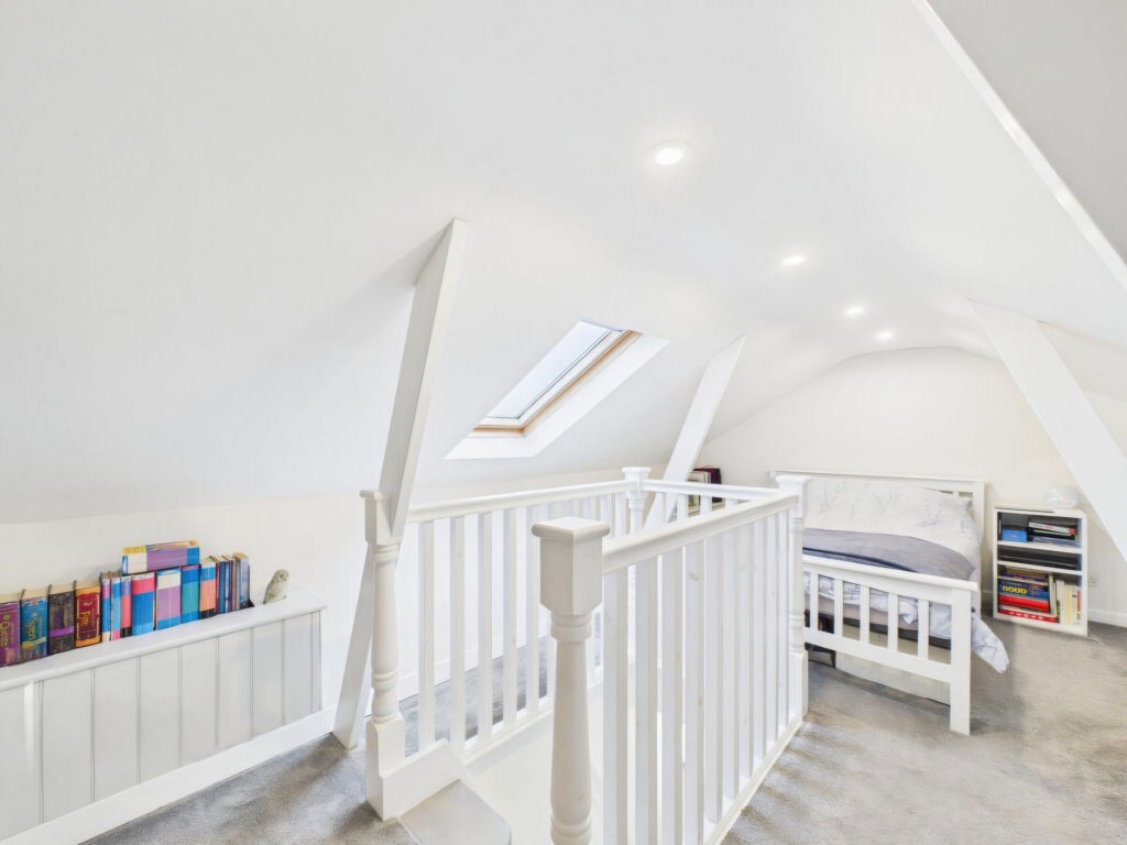 Elm Close, Witchford, CB6