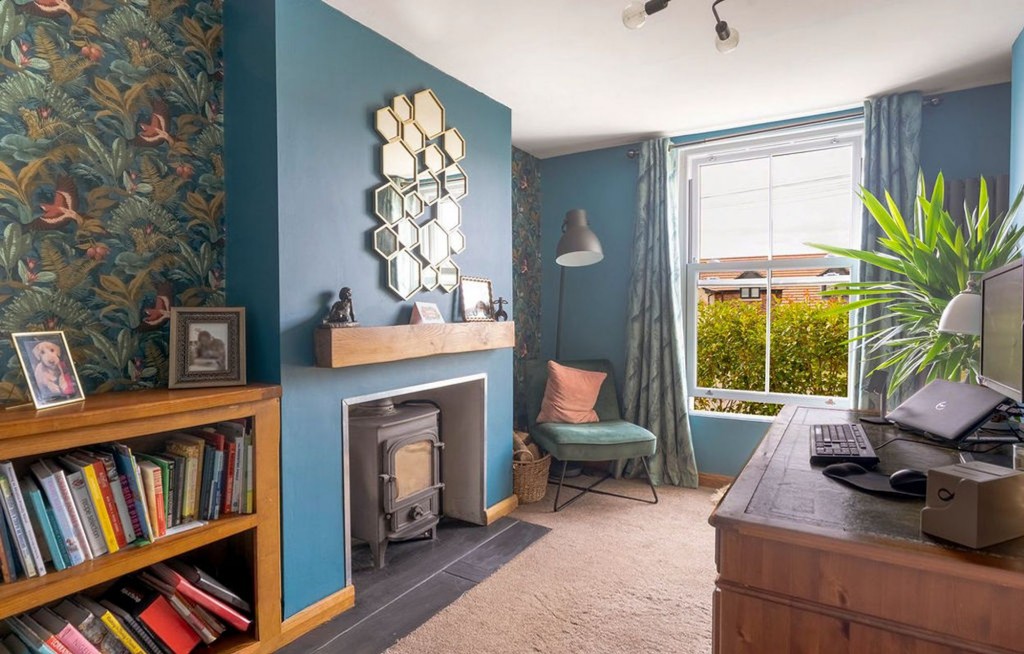 Hillrow, Haddenham, CB6