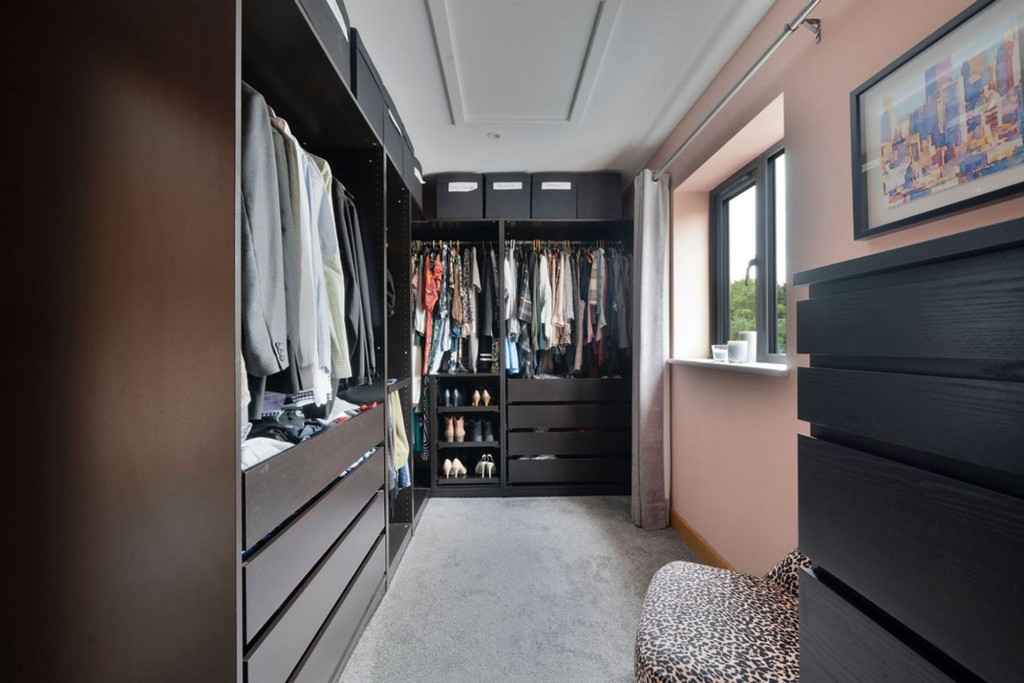 Hillrow, Haddenham, CB6