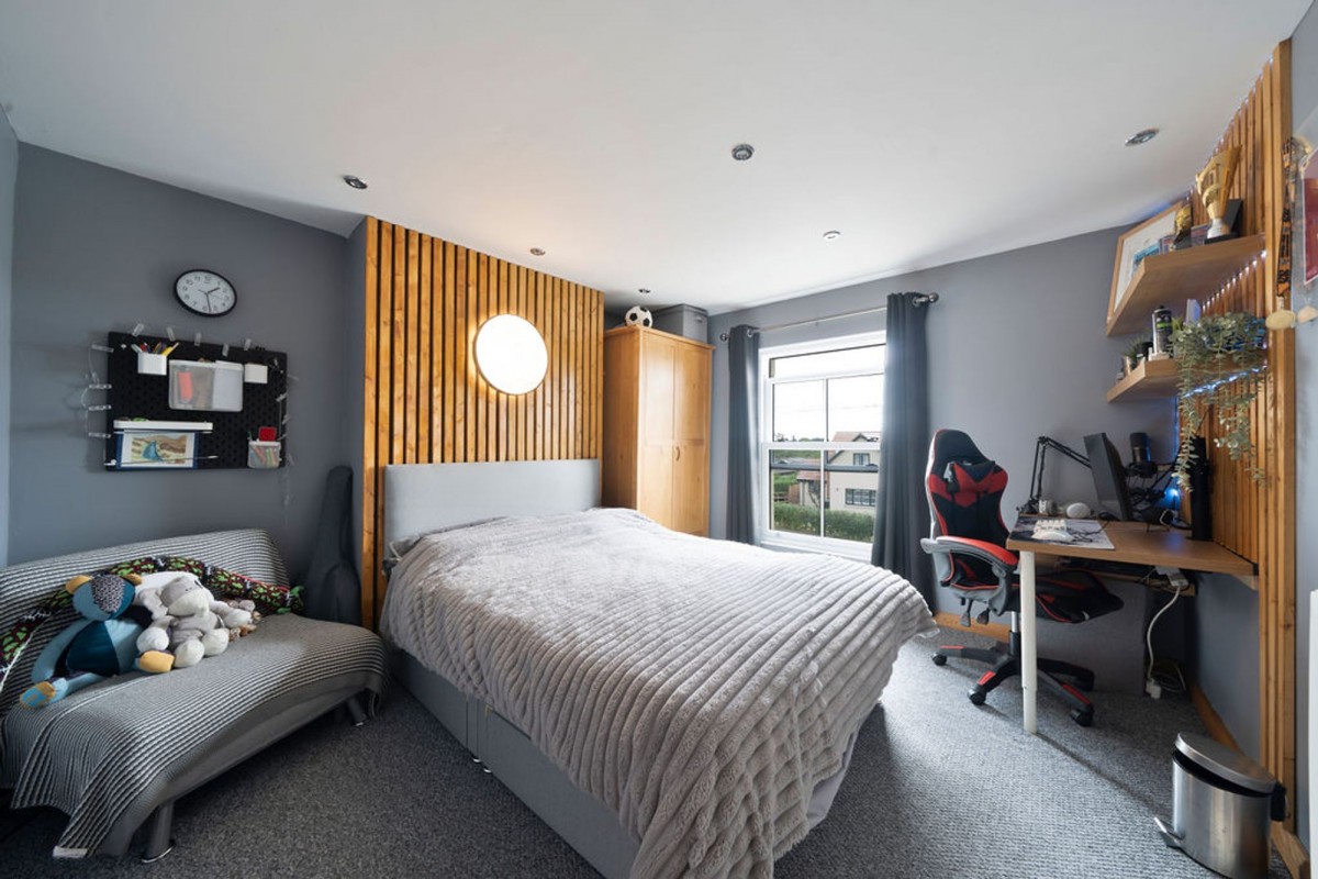 Hillrow, Haddenham, CB6