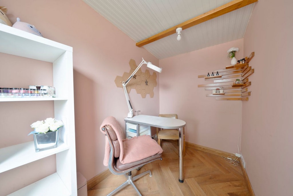 Hillrow, Haddenham, CB6