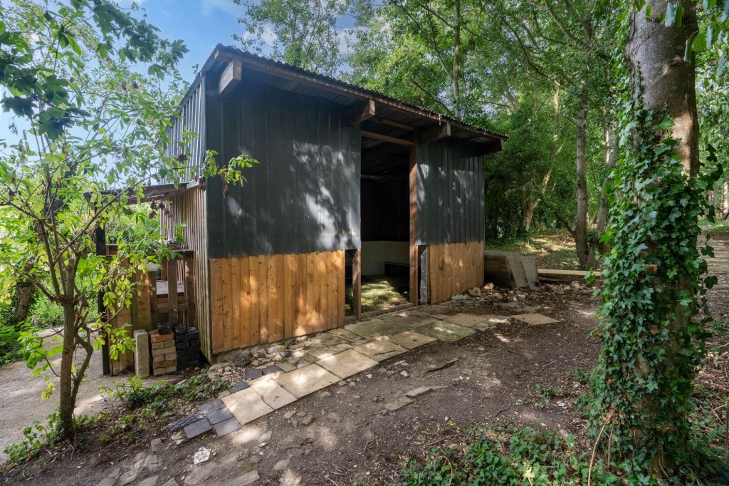 Hillrow, Haddenham, CB6