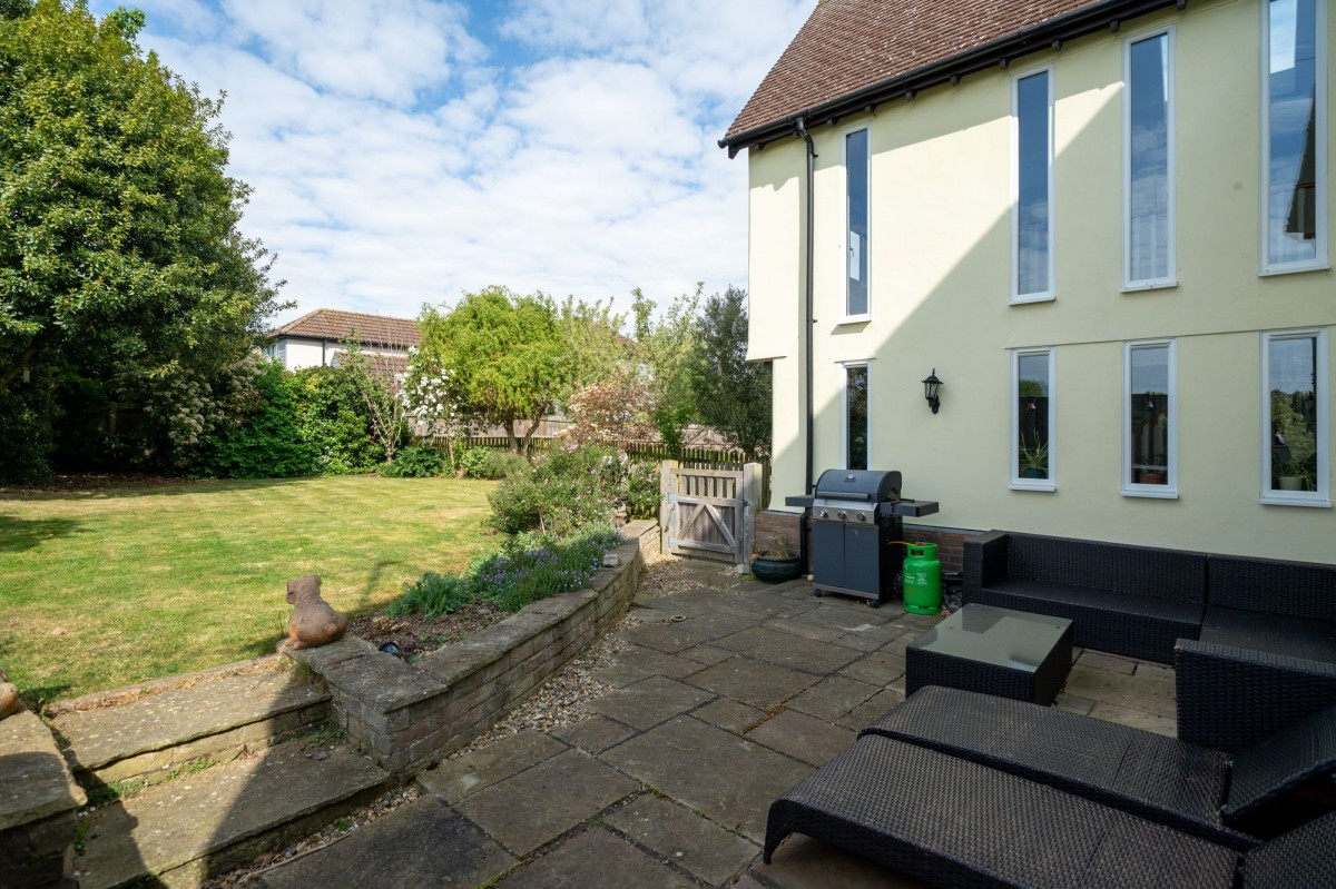Main Street, Witchford, CB6