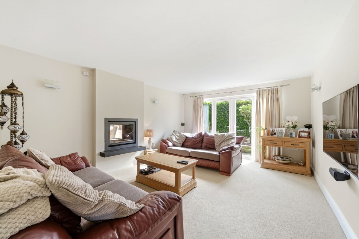 Main Street, Witchford, CB6
