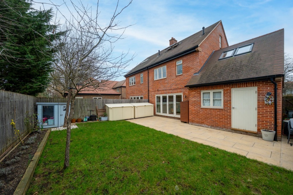 Middleton Close, Cambridge, CB4