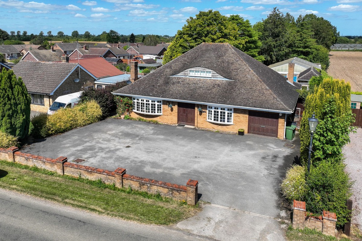 38 Church Road, Emneth, PE14