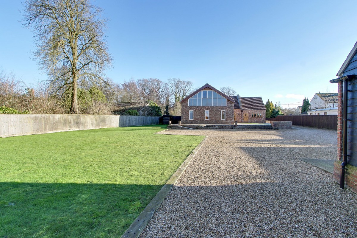 179 Fridaybridge Road, Elm, PE14