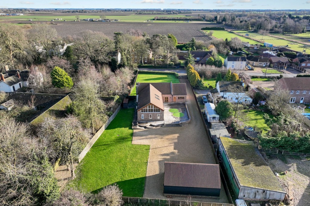 179 Fridaybridge Road, Elm, PE14