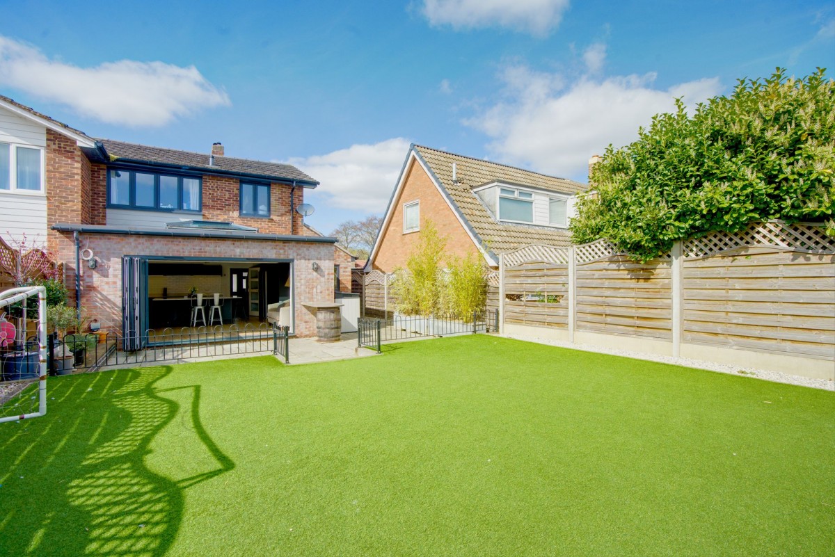 Churchill Avenue, Newmarket, CB8