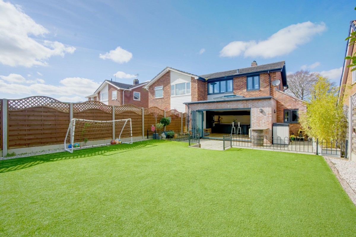 Churchill Avenue, Newmarket, CB8