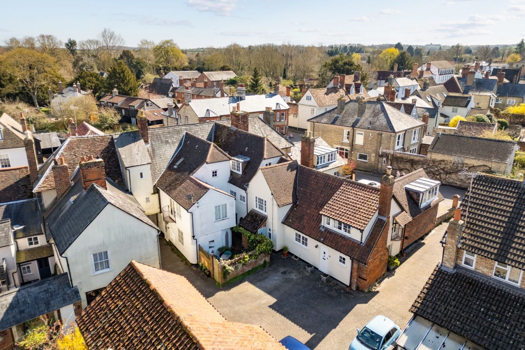 Holttums Yard, Linton, CB21