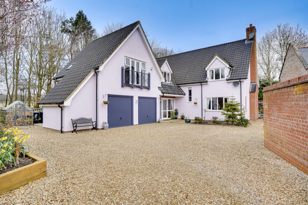 Kings Mead, Cheveley, CB8