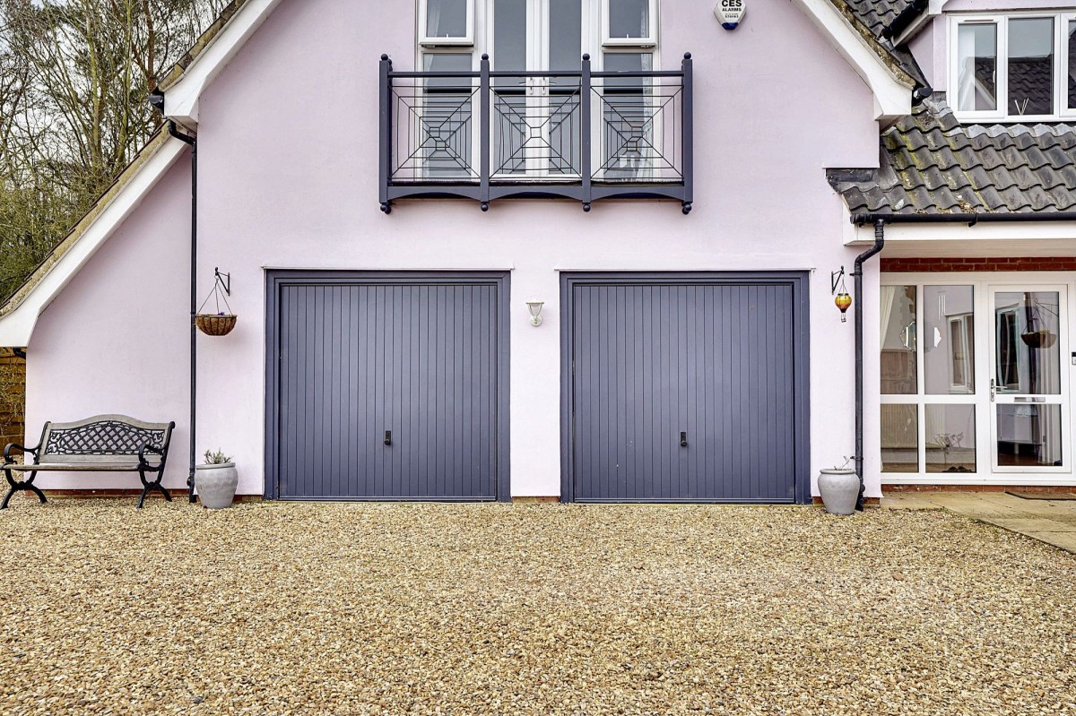 Kings Mead, Cheveley, CB8