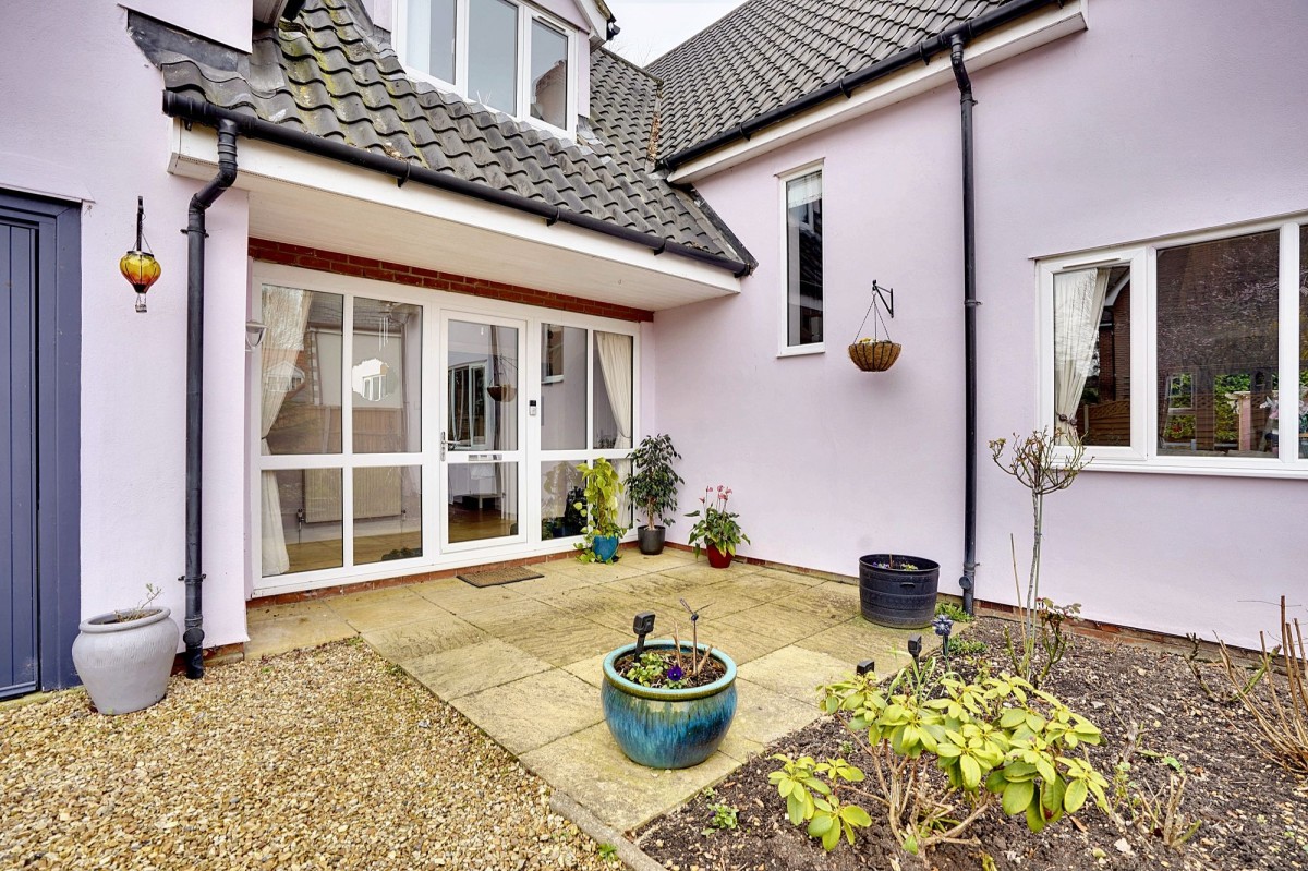 Kings Mead, Cheveley, CB8