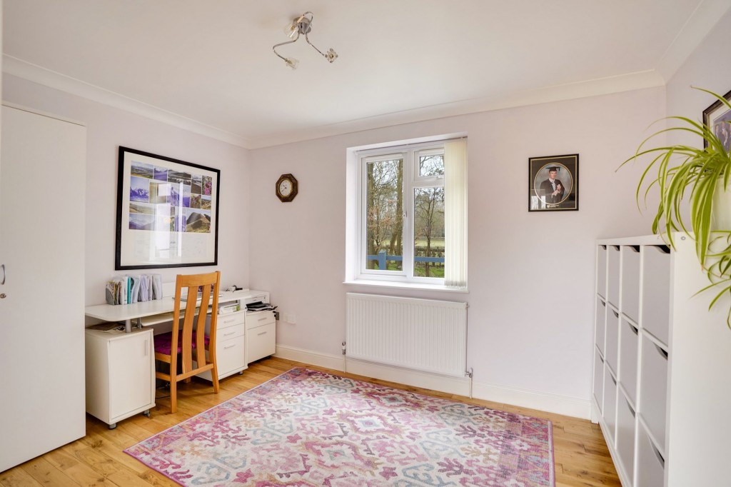 Kings Mead, Cheveley, CB8