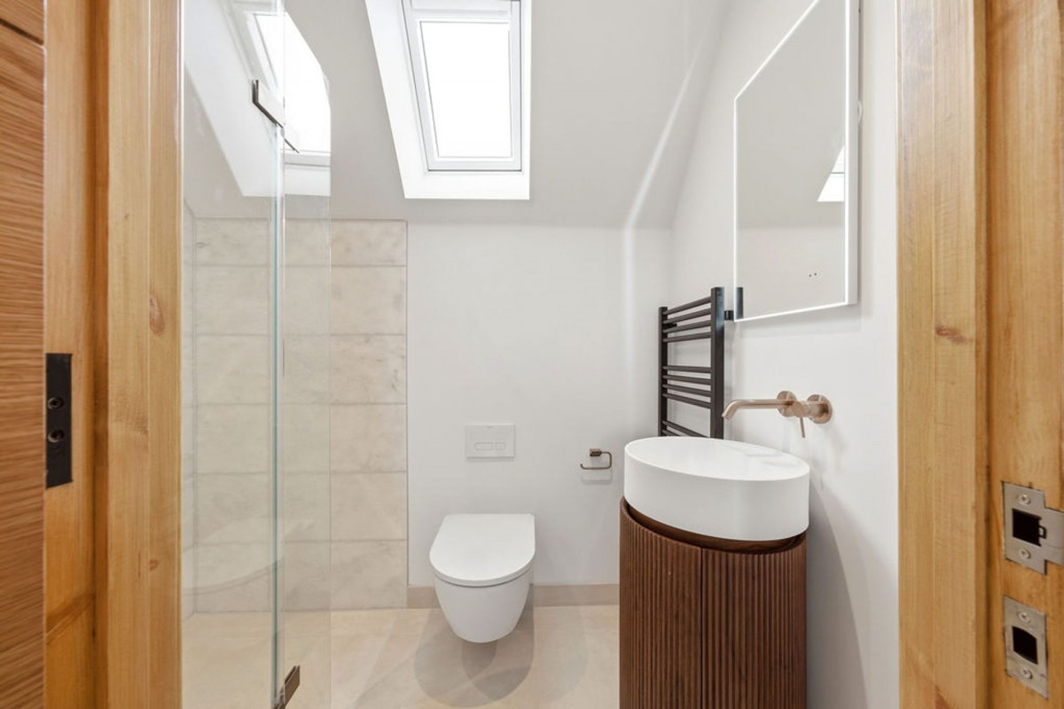 Thodays Crescent, Station Road, CB24