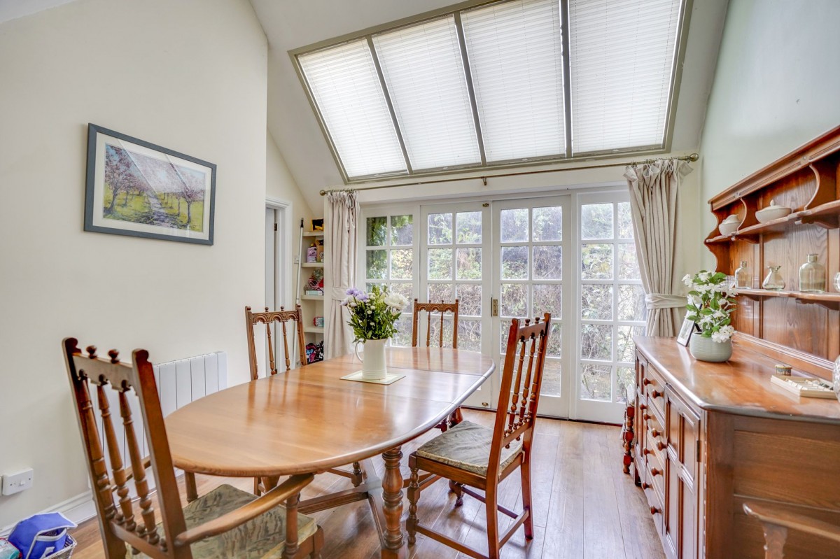 London Road, Six Mile Bottom, CB8